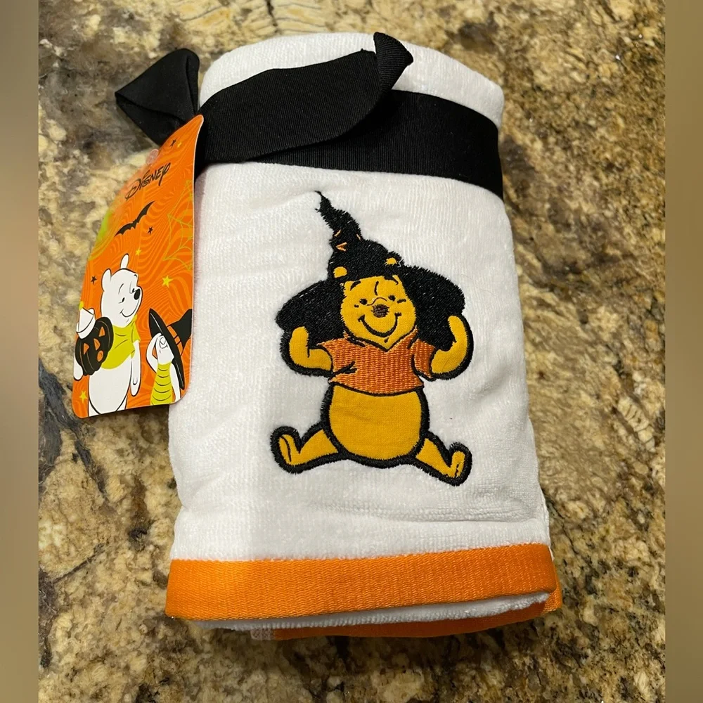 Disney Winnie the Pooh set of 2 hand towels   100% Cotton NEW - witches hat